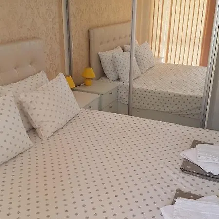 South Coast شقة شومن